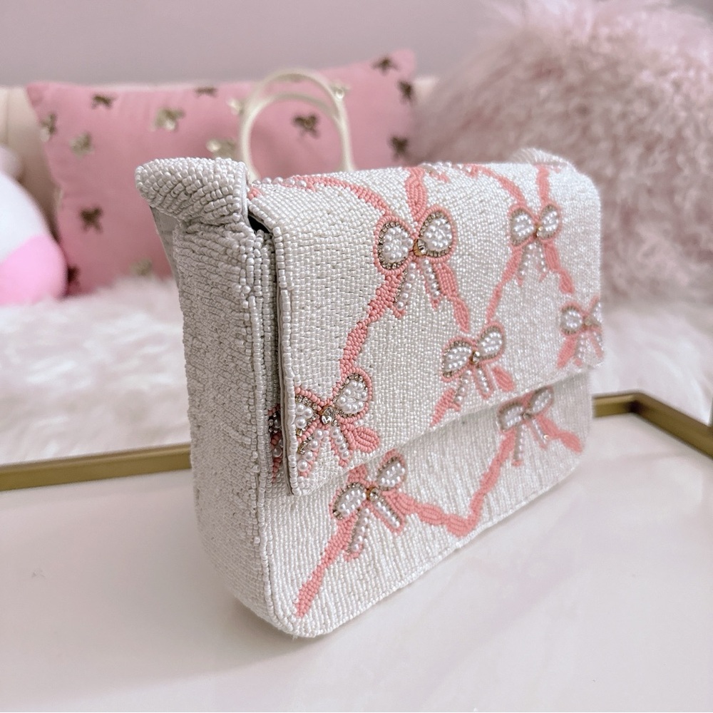 Altar’d State Bridal White & Pink Beaded Bow Bag - Picture 4 of 4